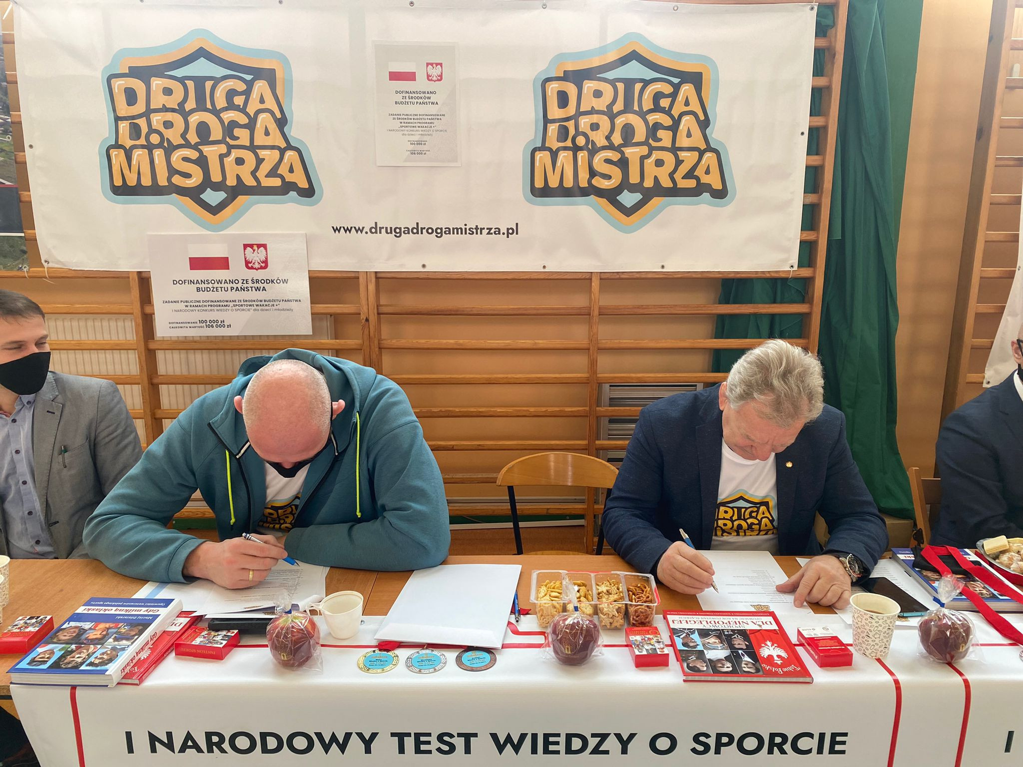 Mistrzowie na konkursie wiedzy o sporcie